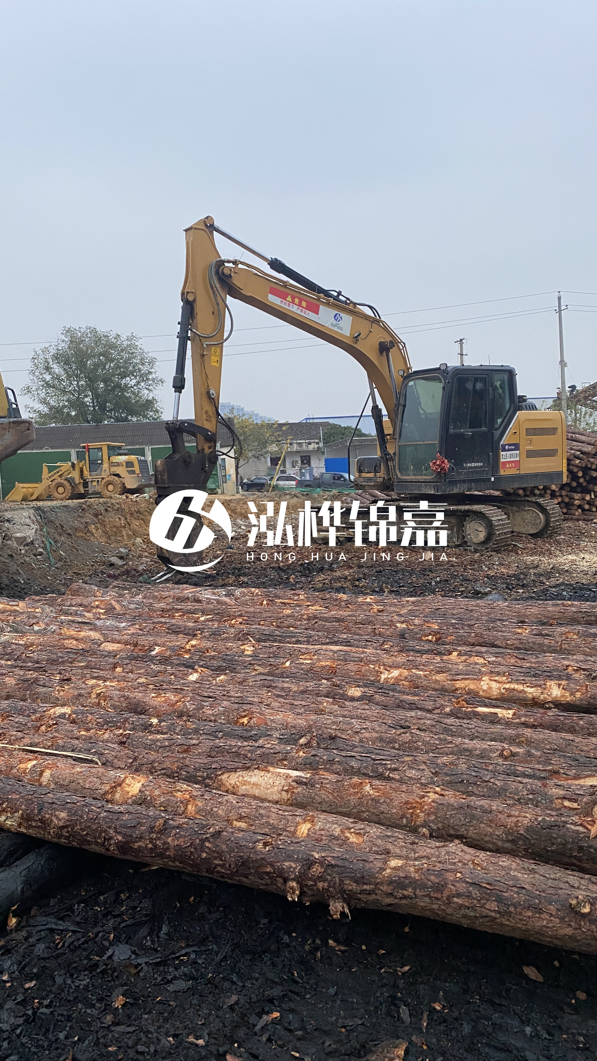 南京松木樁批發源頭廠家-松木樁打樁多少錢一米?