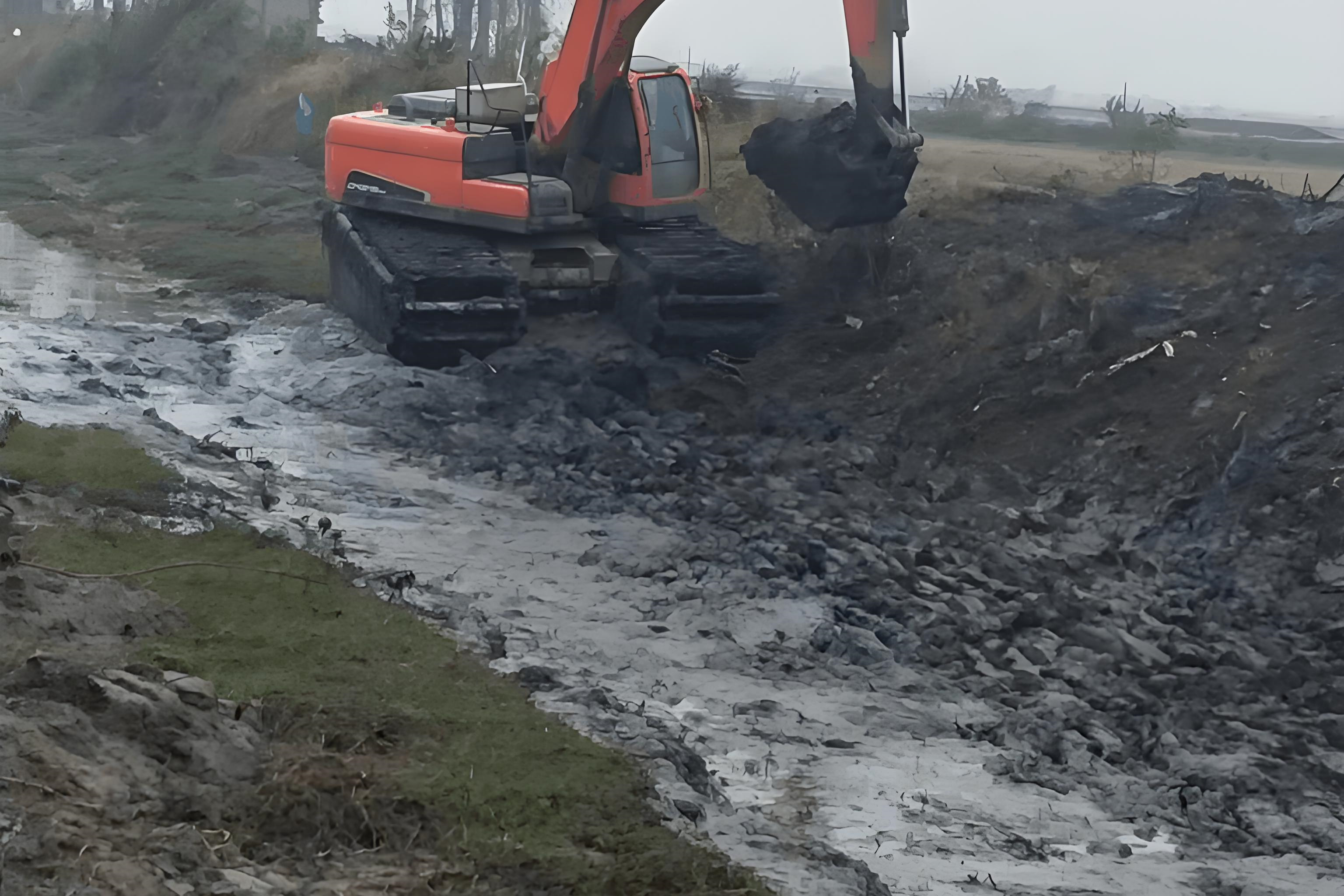 廣東湛江挖機(jī)清淤施工隊(duì)-挖機(jī)清淤能在水下作業(yè)嗎??